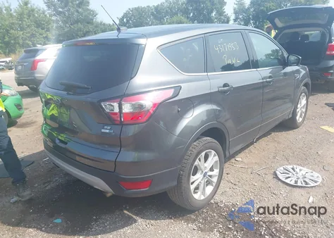 2017 Ford Escape Se z USA, uszkodzony, nr VIN 1FMCU9GD0HUE13731